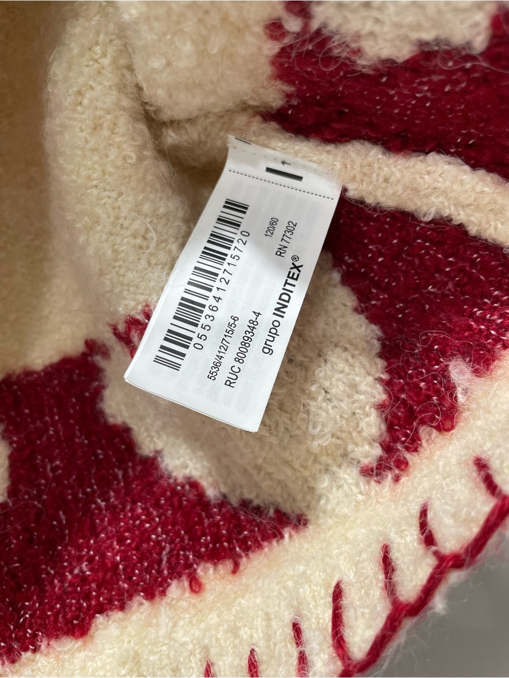 Zara Cream Sleeveless Sweater Vest with Red Heart Trim - Picture 3 of 7